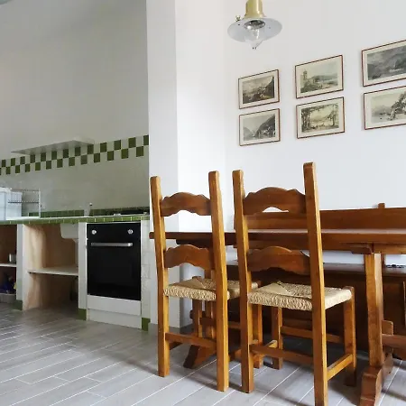 Ca Bossa Lemna Holiday home Faggeto Lario